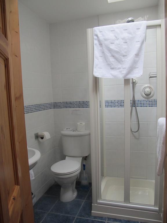 Riversdale House Accommodation Laragh Zimmer foto